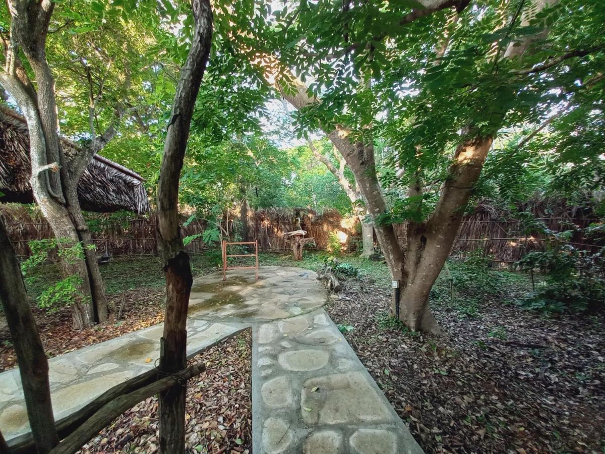 Watamu Beach Cottages B&B Extérieur photo