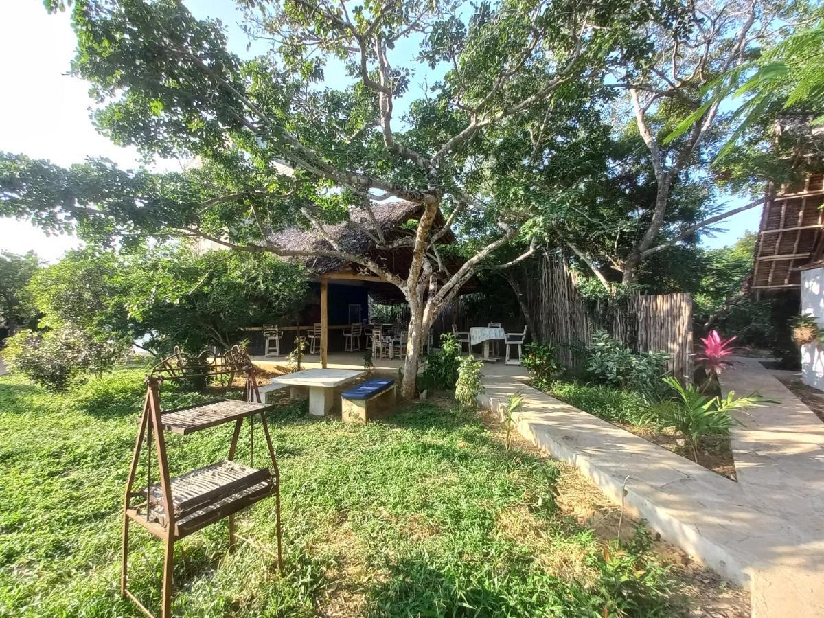 Watamu Beach Cottages B&B Extérieur photo