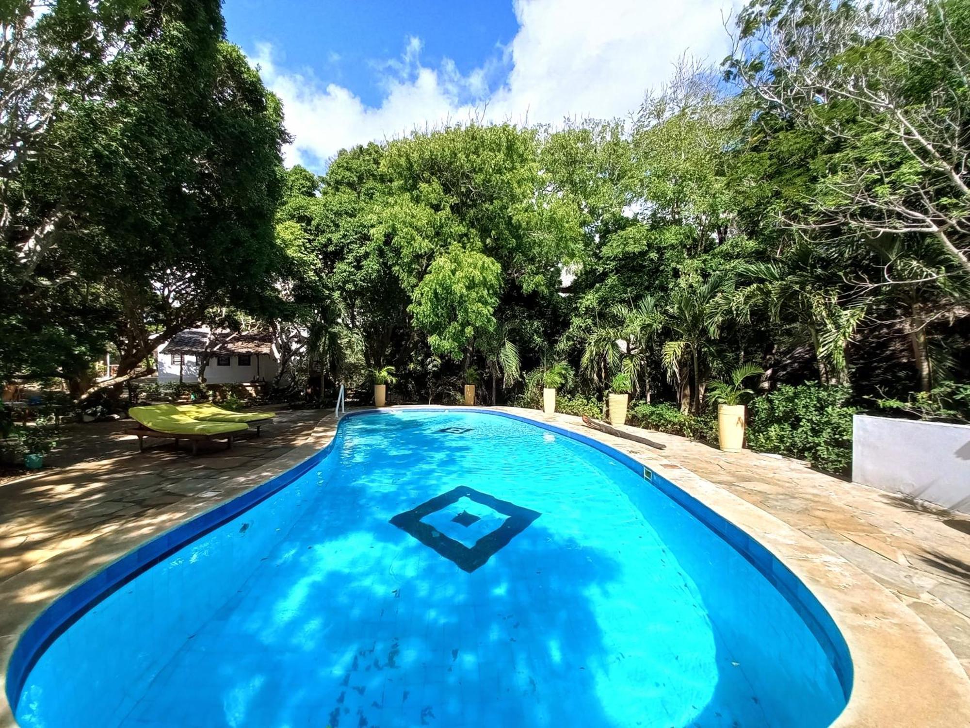 Watamu Beach Cottages B&B Extérieur photo