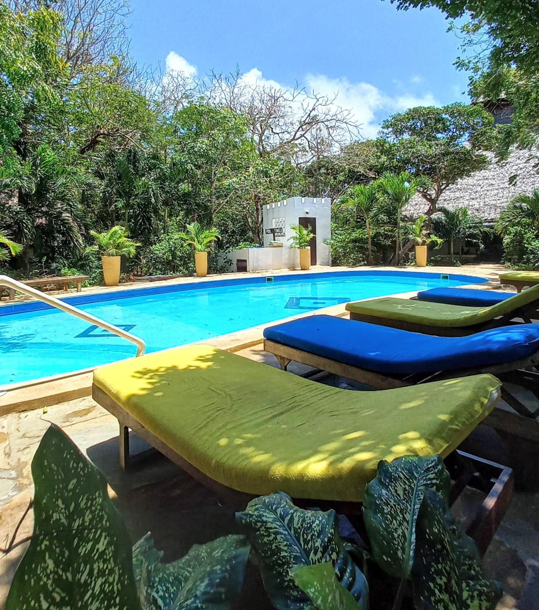 Watamu Beach Cottages B&B Extérieur photo