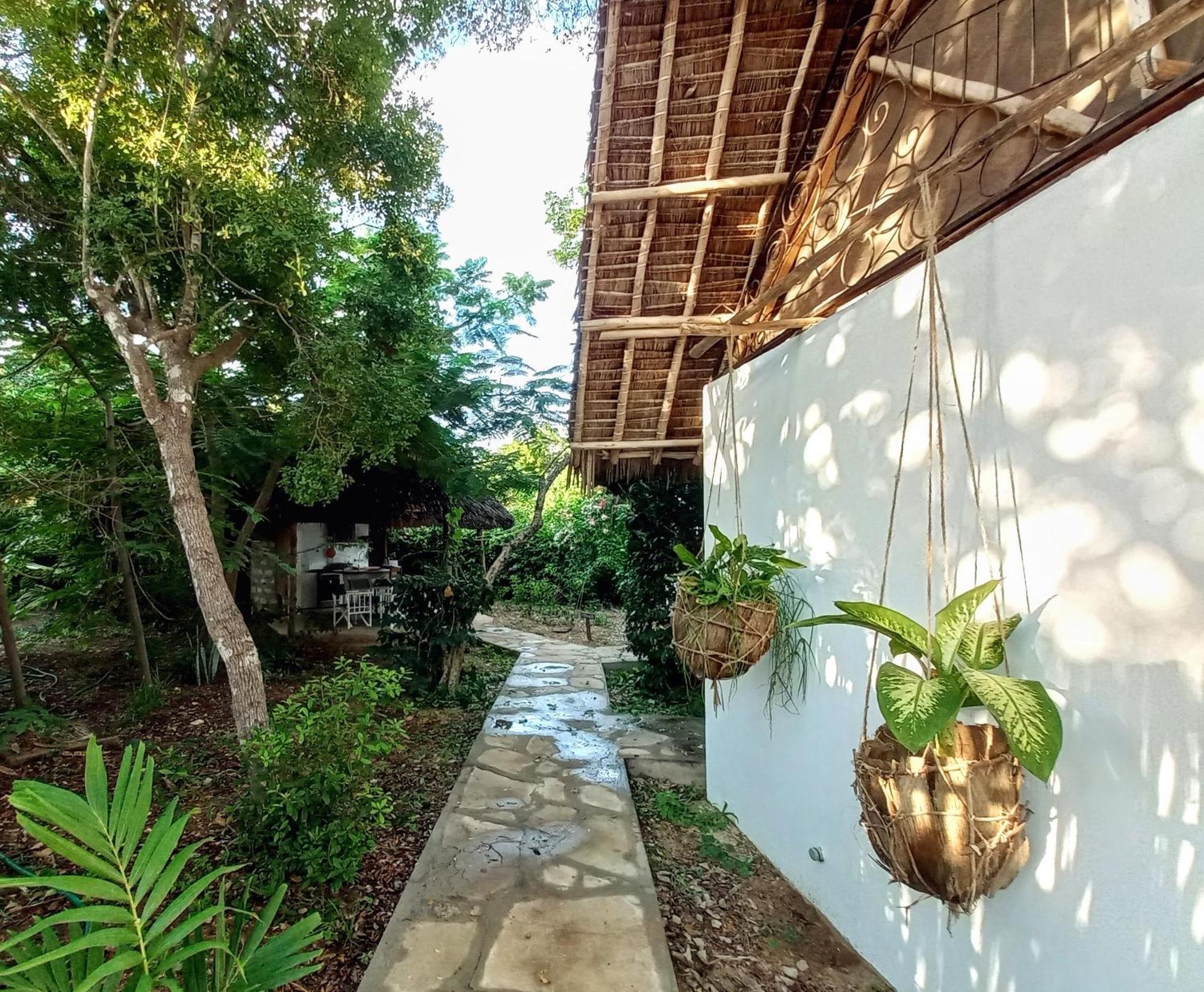 Watamu Beach Cottages B&B Extérieur photo